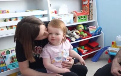 Beba Opal je prva gluva osoba koja je počela da čuje nakon genske  terapije